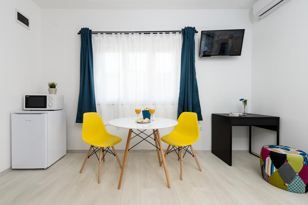 Studio Apartment Gina تروغير المظهر الخارجي الصورة